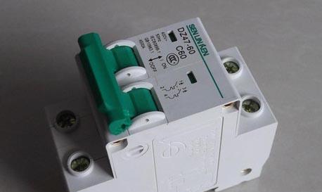 漏电保护器接线方法及注意事项（安全使用漏电保护器的关键步骤与技巧）