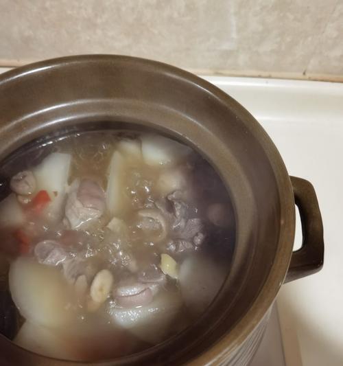家常羊肉汤的制作方法（美味可口的羊肉汤做法分享）