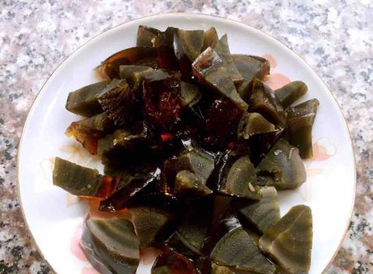 皮蛋的制作原理及过程解析（皮蛋的形成原理及制作步骤详解）