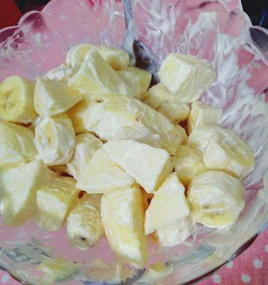 正宗水果沙拉的做法大全——打造健康饮食的首选（精选水果、丰富营养）