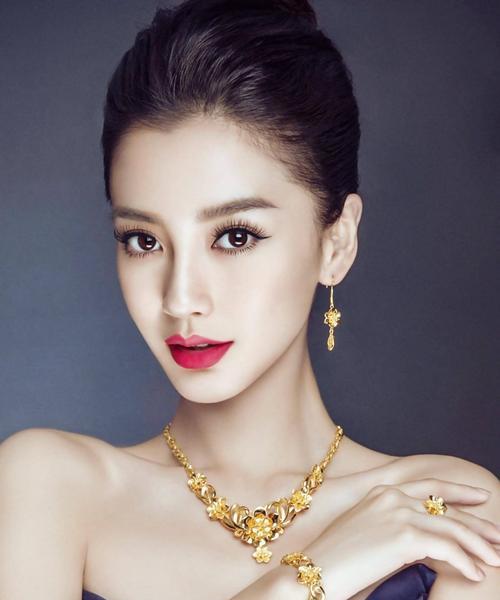 上世纪末的中国为什么这么落后？探讨经济与社会发展的关键因素？