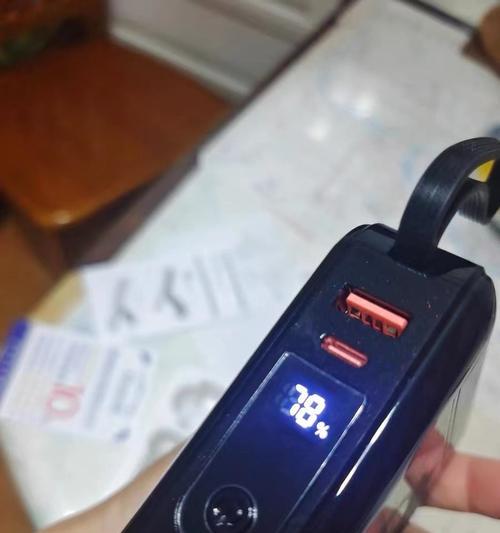 车载移动电源带插头的叫什么？移动电源的选择标准是什么？