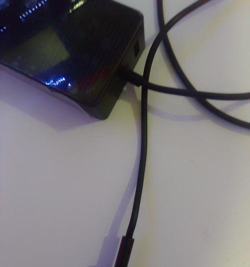 闪充笔记本充电器功率是多少瓦？选择充电器时应注意什么？