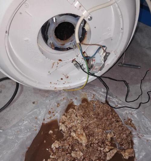 热水器被师傅摔坏后如何处理？赔偿和维修流程是怎样的？