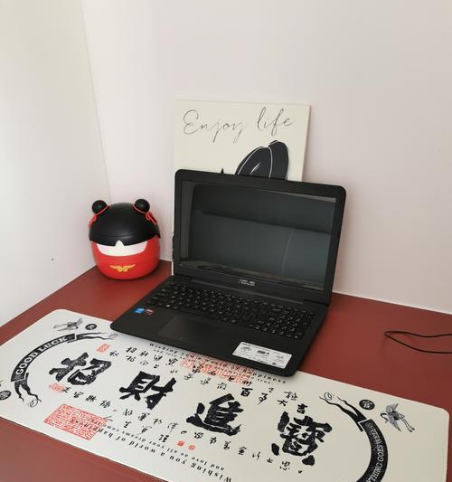 超大硬电脑桌垫如何选择？使用时如何保持舒适？