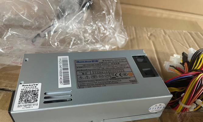 带rgb的迷你电源性能如何？适合哪些设备使用？
