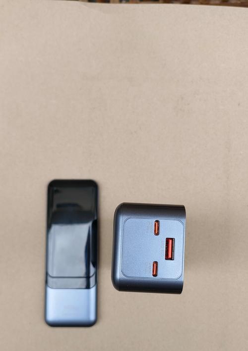 带rgb的迷你电源性能如何？适合哪些设备使用？